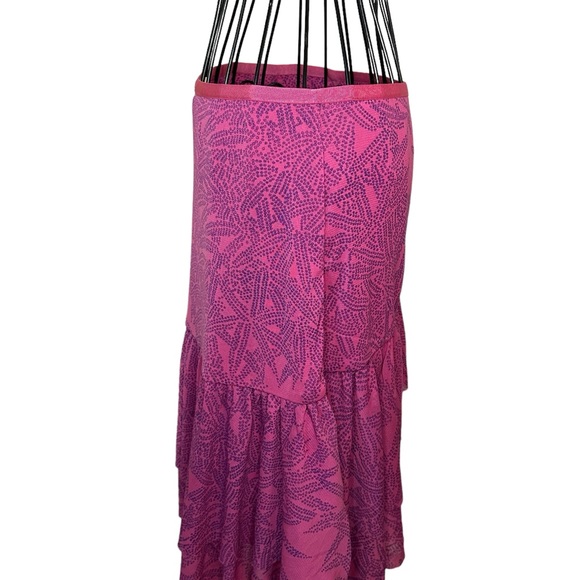 Diane Von Furstenburg Pink Paloma Wrap Effect Skirt in Medium. - Picture 8 of 13